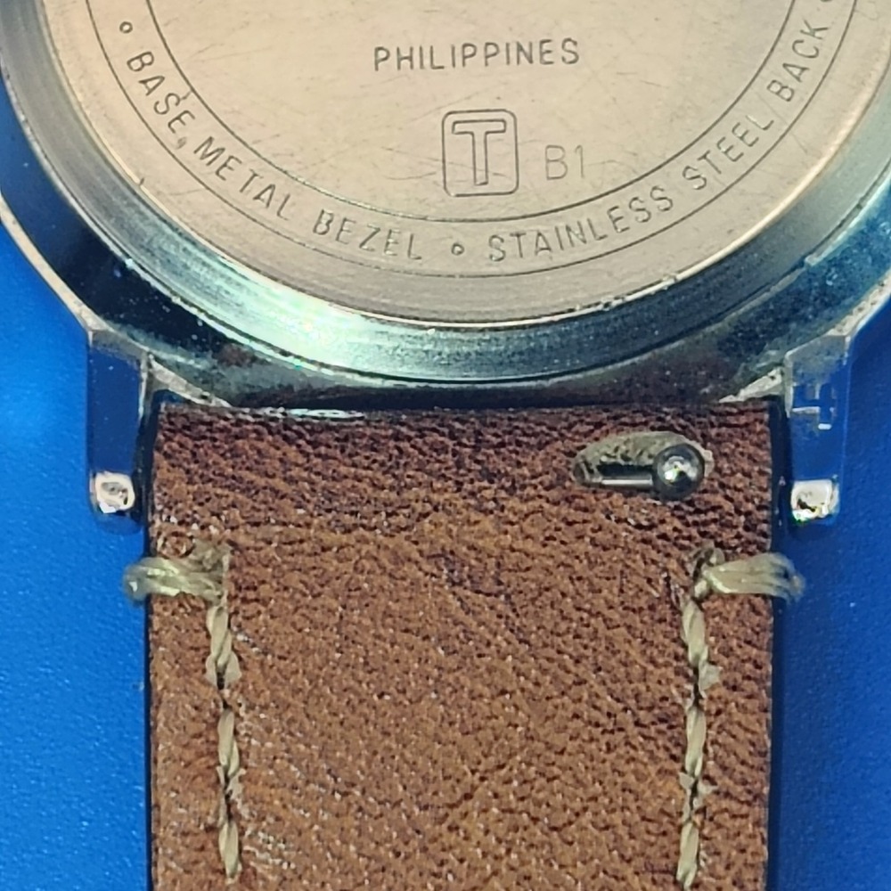 Vintage 2007 Timex 32mm Mens Quartz Dress Watch New Leather Strap‎ RESTORED - Picture 10 of 12